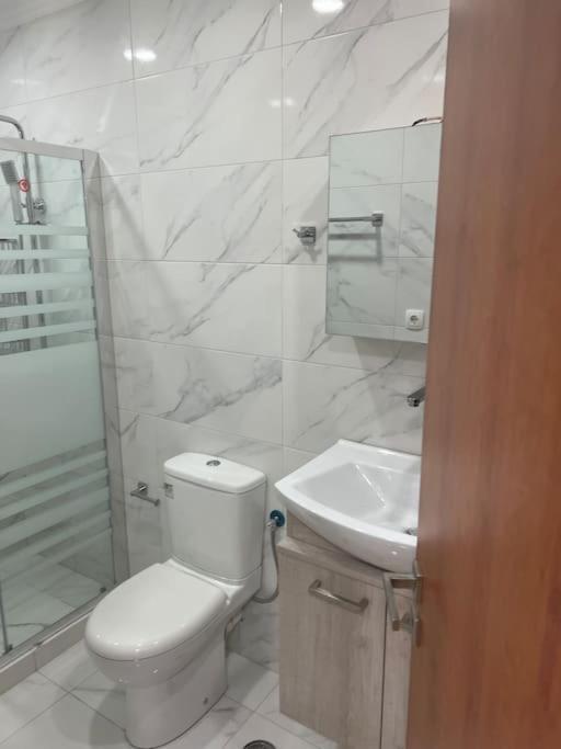 Studio Apartment With All Amenities In Kolonaki Athen Eksteriør billede