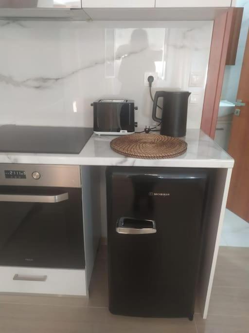 Studio Apartment With All Amenities In Kolonaki Athen Eksteriør billede