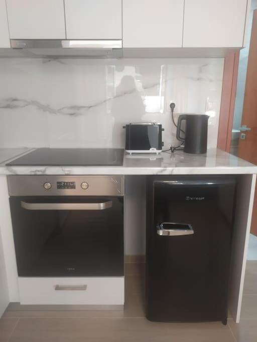 Studio Apartment With All Amenities In Kolonaki Athen Eksteriør billede