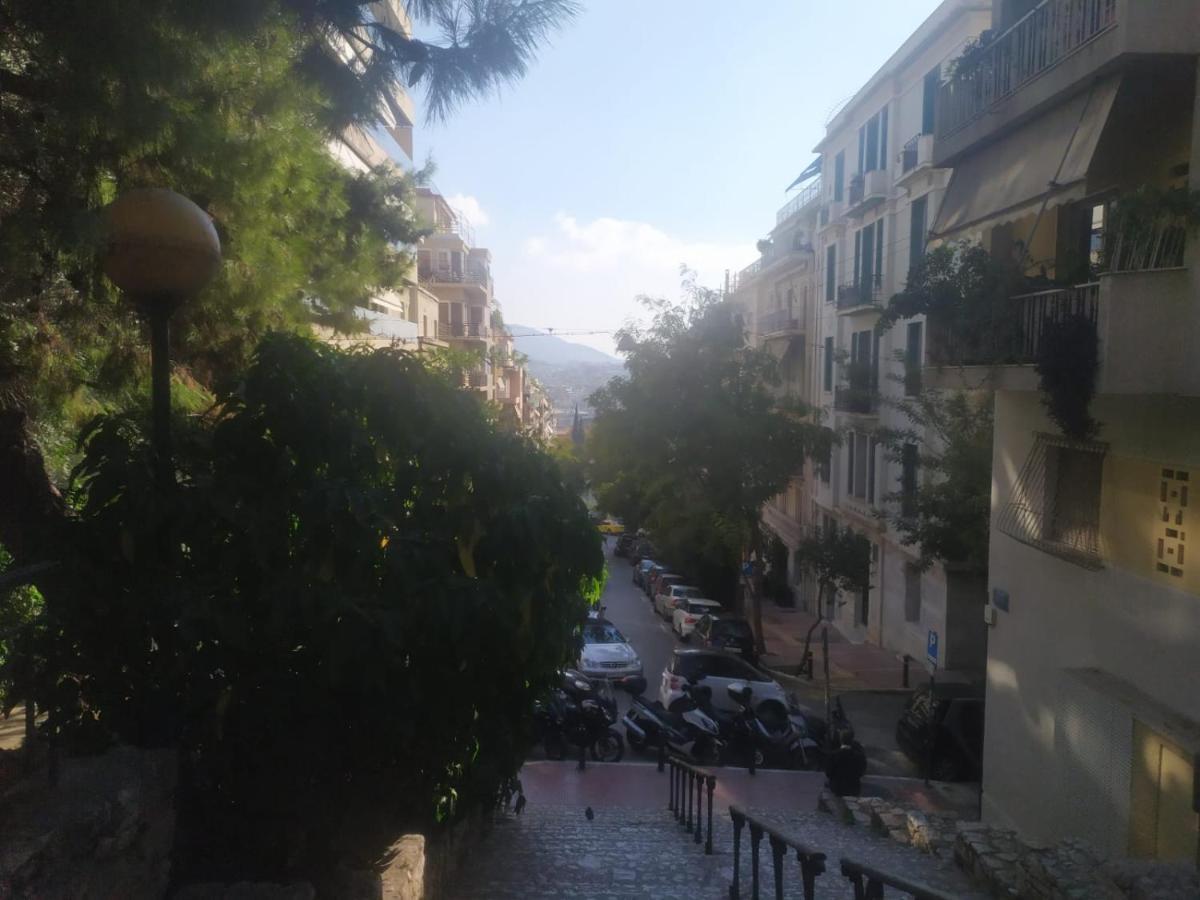 Studio Apartment With All Amenities In Kolonaki Athen Eksteriør billede
