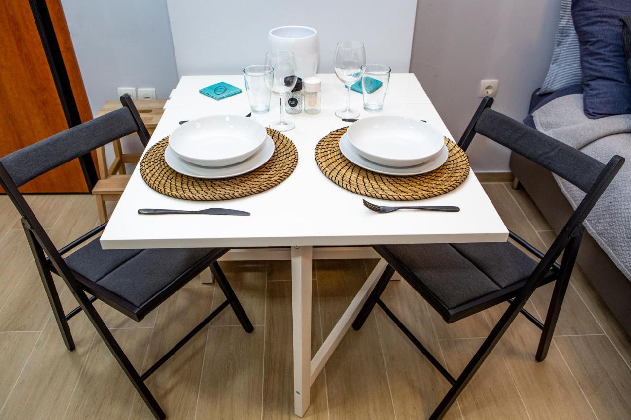 Studio Apartment With All Amenities In Kolonaki Athen Eksteriør billede